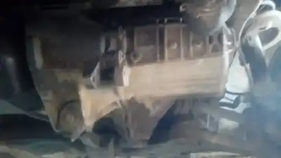 Peça sobressalente para automóvel em segunda mão caixa de velocidades por volkswagen sharan (7m8) básico referências oem iam djy