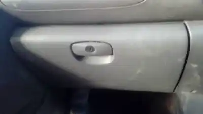 Peça sobressalente para automóvel em segunda mão porta luvas por hyundai santa fe (sm) 2.0 gls crdi referências oem iam 