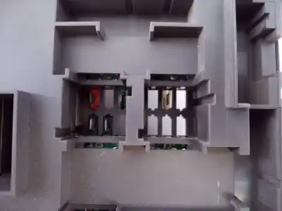 Second-hand car spare part fuse box unit for bmw serie x5 (e70) 3.0 xdrive30d oem iam references 92074161 e3-a2-30-4 