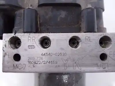 Peça sobressalente para automóvel em segunda mão abs por toyota auris active referências oem iam 4454002530 p3-b8-27-1 026595604