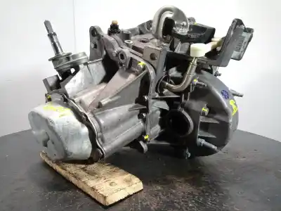 Pezzo di ricambio per auto di seconda mano riduttore per citroen c4 lim. business riferimenti oem iam 20dp72 m1-b2-105 