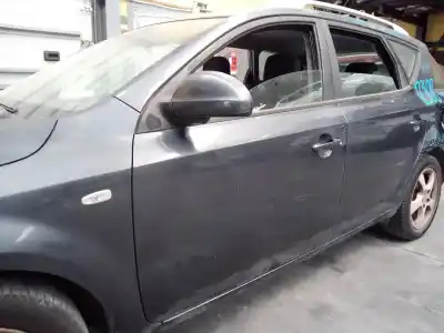 Автозапчасти б/у левая передняя дверь за kia cee´d active ссылки oem iam   