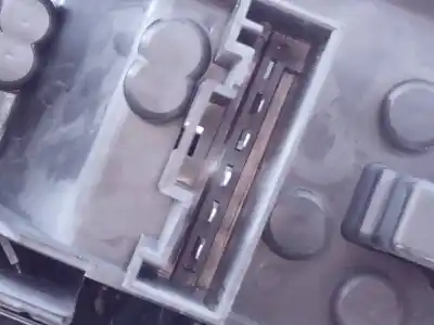 Peça sobressalente para automóvel em segunda mão farolim traseiro esquerdo por bmw mini (r50,r53) one referências oem iam 716695503 e1-b4-51-2 