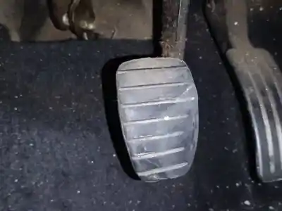 Second-hand car spare part brake pedal for dacia duster laureate 4x2 oem iam references 