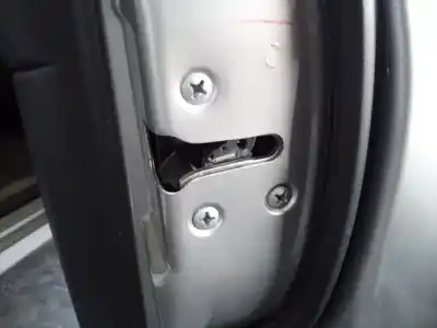 Peça sobressalente para automóvel em segunda mão fechadura da porta dianteira direita por nissan qashqai (j10) 360 referências oem iam 