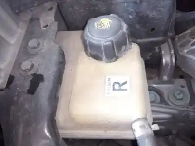 Peça sobressalente para automóvel em segunda mão depósito de expansão por nissan qashqai (j10) 360 referências oem iam 