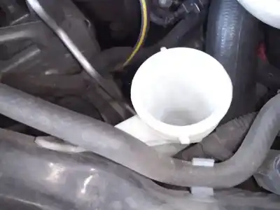 Peça sobressalente para automóvel em segunda mão depósito do limpa vidros por nissan qashqai (j10) 360 referências oem iam 