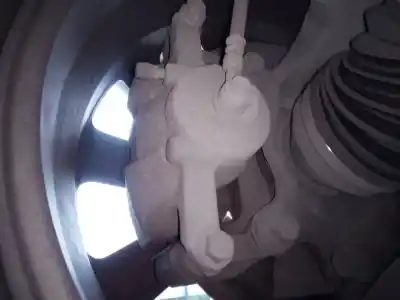 Peça sobressalente para automóvel em segunda mão pinça de travão dianteira direita por nissan qashqai (j10) 360 referências oem iam 
