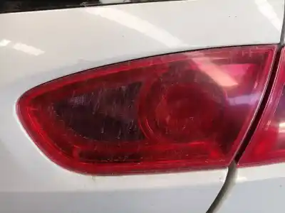 Автозапчасти б/у правый задний фонарь в двери за SEAT LEON (1P1) Reference ссылки OEM IAM   