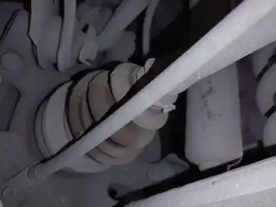 Автозапчасти б/у задняя правая трансмиссия за bmw serie 1 berlina (e81/e87) 116d ссылки oem iam 