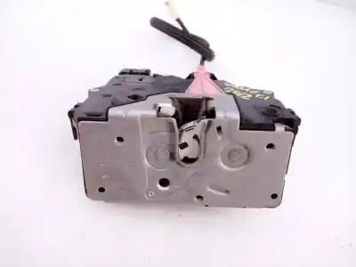 Second-hand car spare part rear left door lock for opel corsa e selective oem iam references 13431842 e2-b6-55-1 0325407955