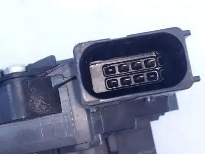 Second-hand car spare part left front door lock for opel corsa e selective oem iam references  e2-b6-60-1 