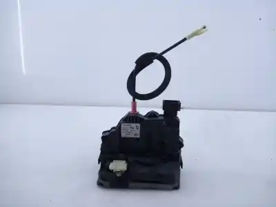 Second-hand car spare part rear left door lock for opel corsa e selective oem iam references 13431842 e2-b6-60-2 0325407955