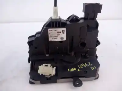 Second-hand car spare part left front door lock for opel corsa e selective oem iam references 13431841 e2-b6-65-1 0325407955