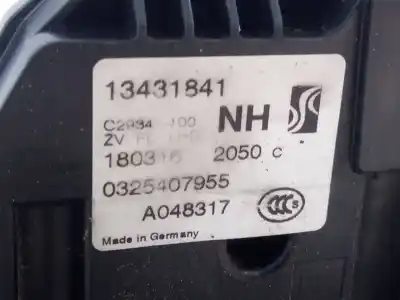 Second-hand car spare part left front door lock for opel corsa e selective oem iam references 13431841 e2-b6-65-1 0325407955