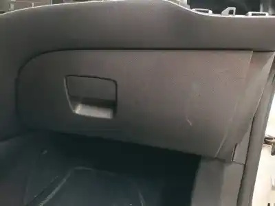 Peça sobressalente para automóvel em segunda mão porta luvas por opel corsa e selective referências oem iam 