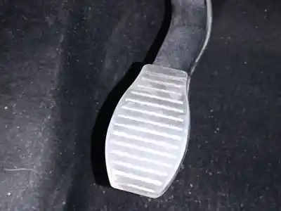 Peça sobressalente para automóvel em segunda mão pedal da embreagem por opel corsa e selective referências oem iam 