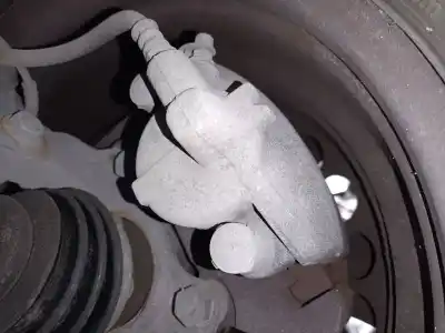 Peça sobressalente para automóvel em segunda mão pinça de travão dianteira esquerda por opel corsa e selective referências oem iam 