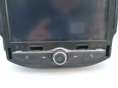 Second-hand car spare part audio system / radio cd for opel corsa e selective oem iam references  e3-a5-27-3 