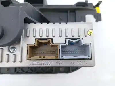 Second-hand car spare part audio system / radio cd for opel corsa e selective oem iam references  e3-a5-27-3 