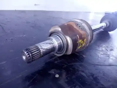 Second-hand car spare part front left transmission for opel corsa e selective oem iam references 13149830 p1-a6-31 