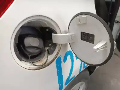 Second-hand car spare part outer fuel cap for opel corsa e selective oem iam references   