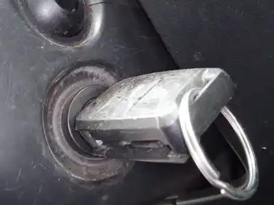 Recambio de automóvil de segunda mano de ANTIRROBO para SEAT TOLEDO (KG3)  referencias OEM IAM   