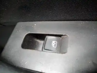 Автозапчастина б/у передній правий віконний вимикач для seat toledo (kg3) reference посилання на oem iam 
