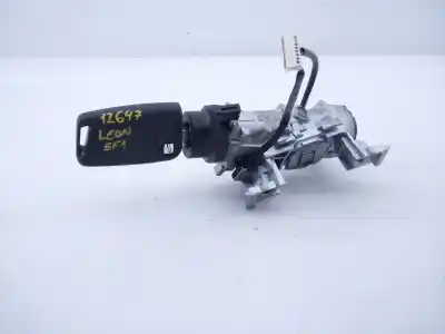 Peça sobressalente para automóvel em segunda mão CANHÃO DE IGNIÇÃO por SEAT LEON (5F1)  Referências OEM IAM 5Q0905865 E2-A1-39-1 