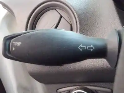 Piesă de schimb auto la mâna a doua ANSAMBLU MANETE SEMNALIZARE pentru FORD TOURNEO COURIER (C4A)  Referințe OEM IAM   