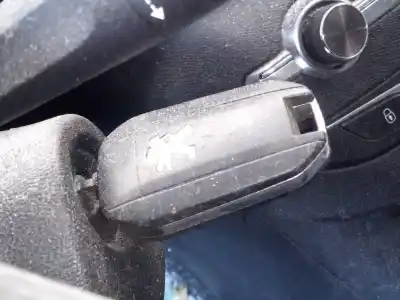 İkinci el araba yedek parçası HIRSIZLIGA KARSI CIHAZ için PEUGEOT 308 SW  OEM IAM referansları   