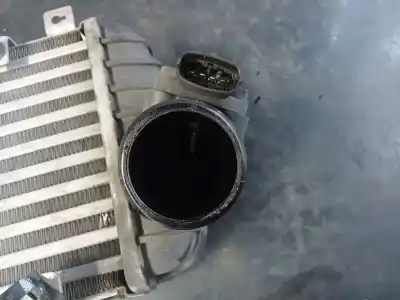 Second-hand car spare part intercooler for hyundai i40 tecno blue oem iam references  p2-a11-2 