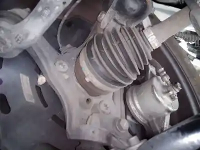 Pezzo di ricambio per auto di seconda mano snodo anteriore sinistro per hyundai i30 fastback tecno riferimenti oem iam 