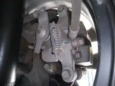 Pezzo di ricambio per auto di seconda mano pinza freno posteriore destra per hyundai i30 fastback tecno riferimenti oem iam 