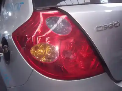 Pezzo di ricambio per auto di seconda mano Lampada Posteriore Sinistra per KIA CEE´D Active Riferimenti OEM IAM    Pezzo di ricambio per auto di seconda mano Lampada Posteriore Sinistra per KIA CEE´D Active Riferimenti OEM IAM