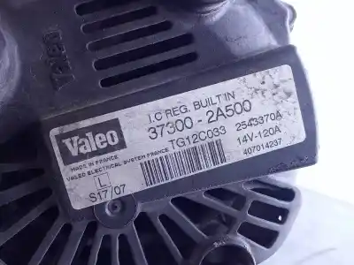 Peça sobressalente para automóvel em segunda mão alternador por kia cee´d active referências oem iam 373002a500 p3-a5-24-3 tg12c033
