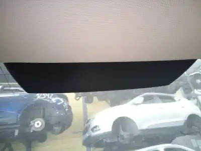 Peça sobressalente para automóvel em segunda mão farolim de travão central por audi a4 berlina (8w2) sport edition referências oem iam 