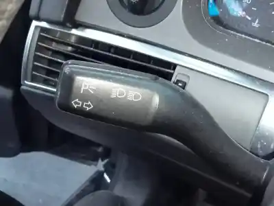 Peça sobressalente para automóvel em segunda mão comutador de piscas  por audi a6 berlina (4f2) 3.0 tdi quattro (165kw) referências oem iam 