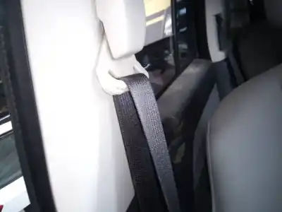 Tweedehands auto-onderdeel veiligheidsriem rechts voor voor jeep compass limited oem iam-referenties 