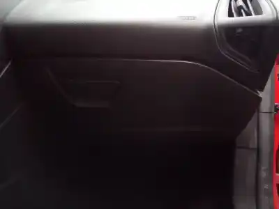 Second-hand car spare part glove compartment for ford focus turn. titanium oem iam references 