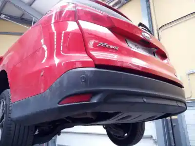 Piesă de schimb auto la mâna a doua bara spate pentru ford focus turn. titanium referințe oem iam   