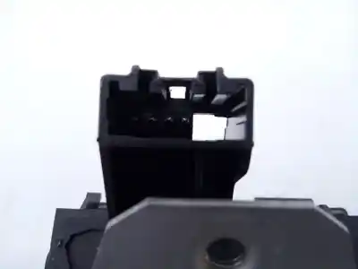 Second-hand car spare part trunk lock for ford focus lim. (cb8) edition oem iam references 322513 e2-b3-60-2 01044155003