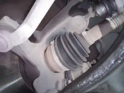 Second-hand car spare part front left knuckle for ford focus lim. (cb8) trend oem iam references 