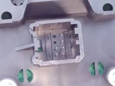 Second-hand car spare part gps navigation system for ford focus lim. (cb8) edition oem iam references bm5t18c815gl e3-b3-29-3 