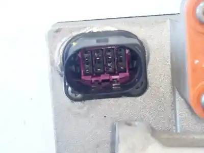 Peça sobressalente para automóvel em segunda mão compressor de ar condicionado a/a a/c por skoda octavia lim. (nx3) vrs referências oem iam 5qe816803j p3-a1-24-2 ca600f5d1l03