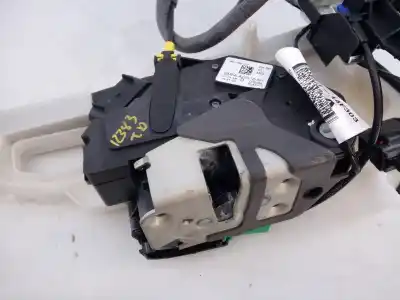 Автозапчастина б/у замок заднього правого дверя для ford kuga (cbs) titanium посилання на oem iam bm5aa26412ah e2-b3-55-1 