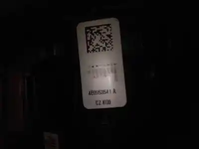 İkinci el araba yedek parçası  için AUDI Q7 (4L)  OEM IAM referansları 4E0953541A  