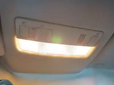 Pièce détachée automobile d'occasion Lumière Intérieure pour VOLKSWAGEN POLO (6C1) Comfortline Références OEM IAM   