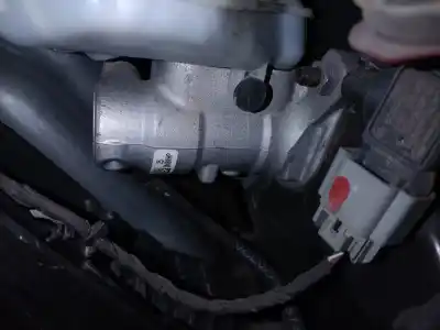 Tweedehands auto-onderdeel rempomp voor volvo v60 kombi kinetic oem iam-referenties 