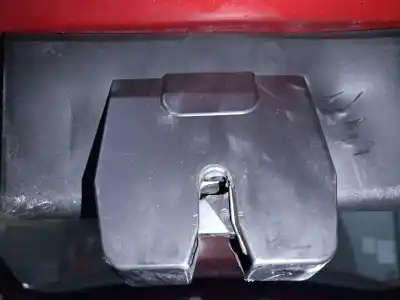 Tweedehands auto-onderdeel kofferbak / poortsluiting voor volvo v60 kombi kinetic oem iam-referenties 